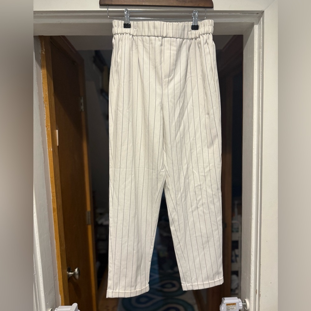 Gorgeous Sybilla women designer pant loose fitting with pocket. Super comfy EUC